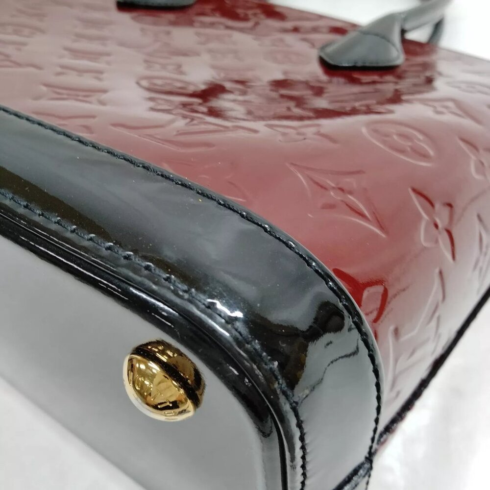 Louis Vuitton  Lockit cherry Red Vernis - Picture 9 of 16